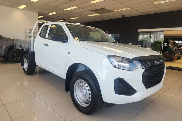 2026 Isuzu D-MAX SX 4X4