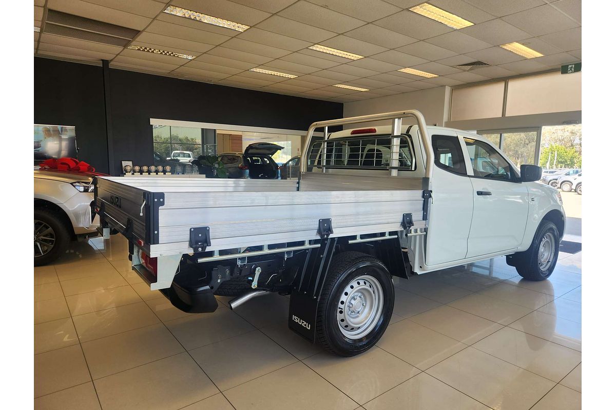 2026 Isuzu D-MAX SX 4X4