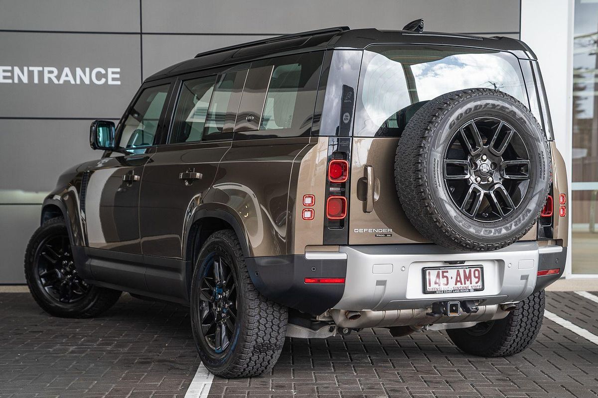 2020 Land Rover Defender 110 P400 SE L663