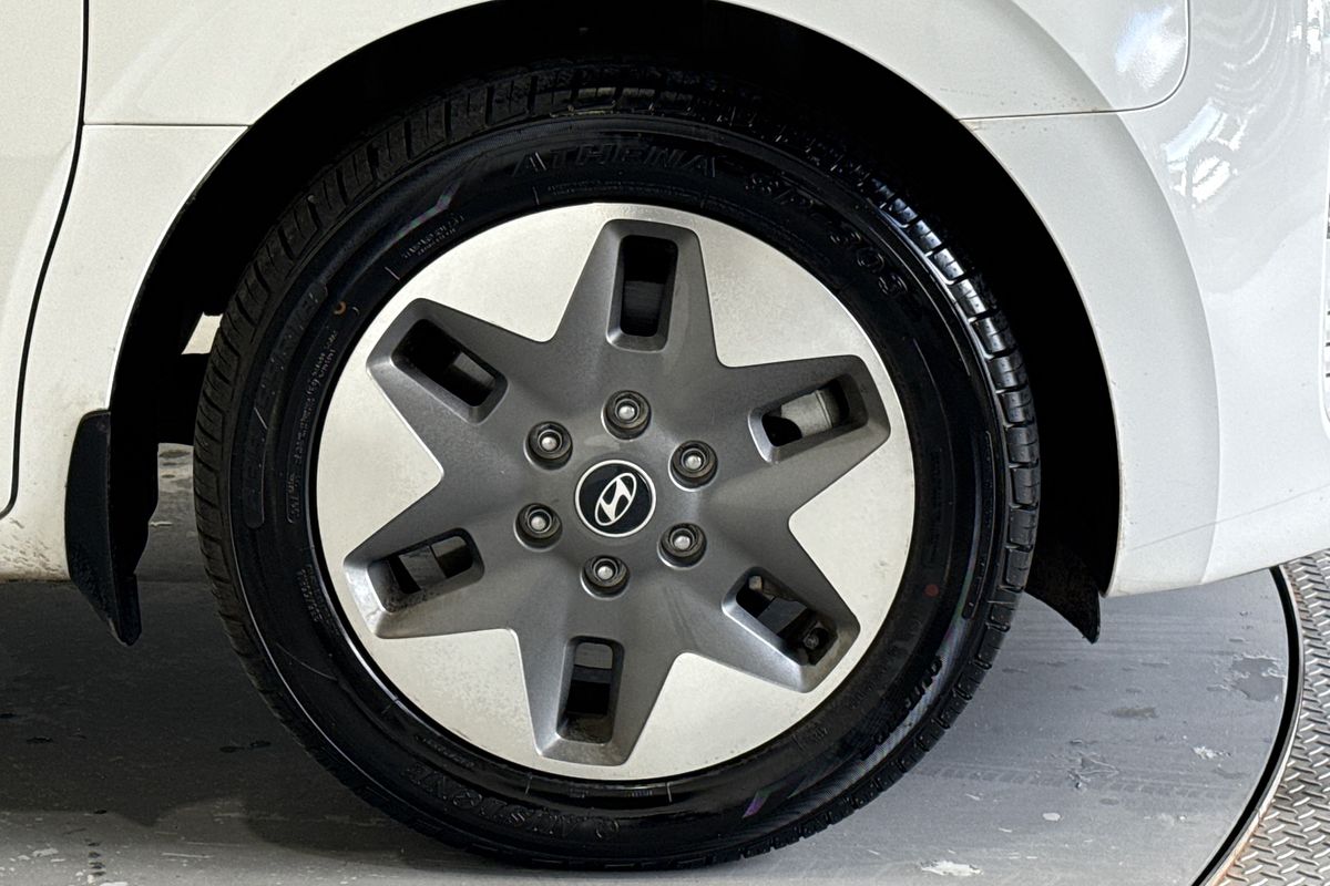 2024 Hyundai STARIA US4.V3