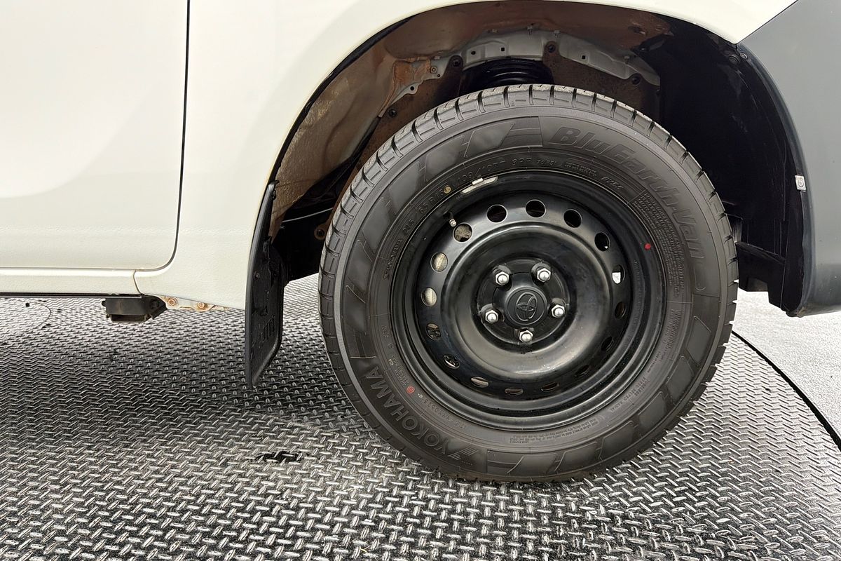 2022 Toyota Hilux Workmate TGN121R Rear Wheel Drive