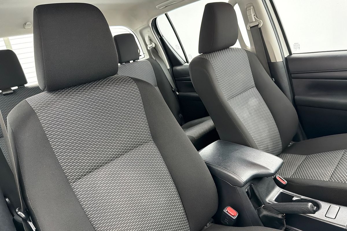2022 Toyota Hilux Workmate TGN121R Rear Wheel Drive