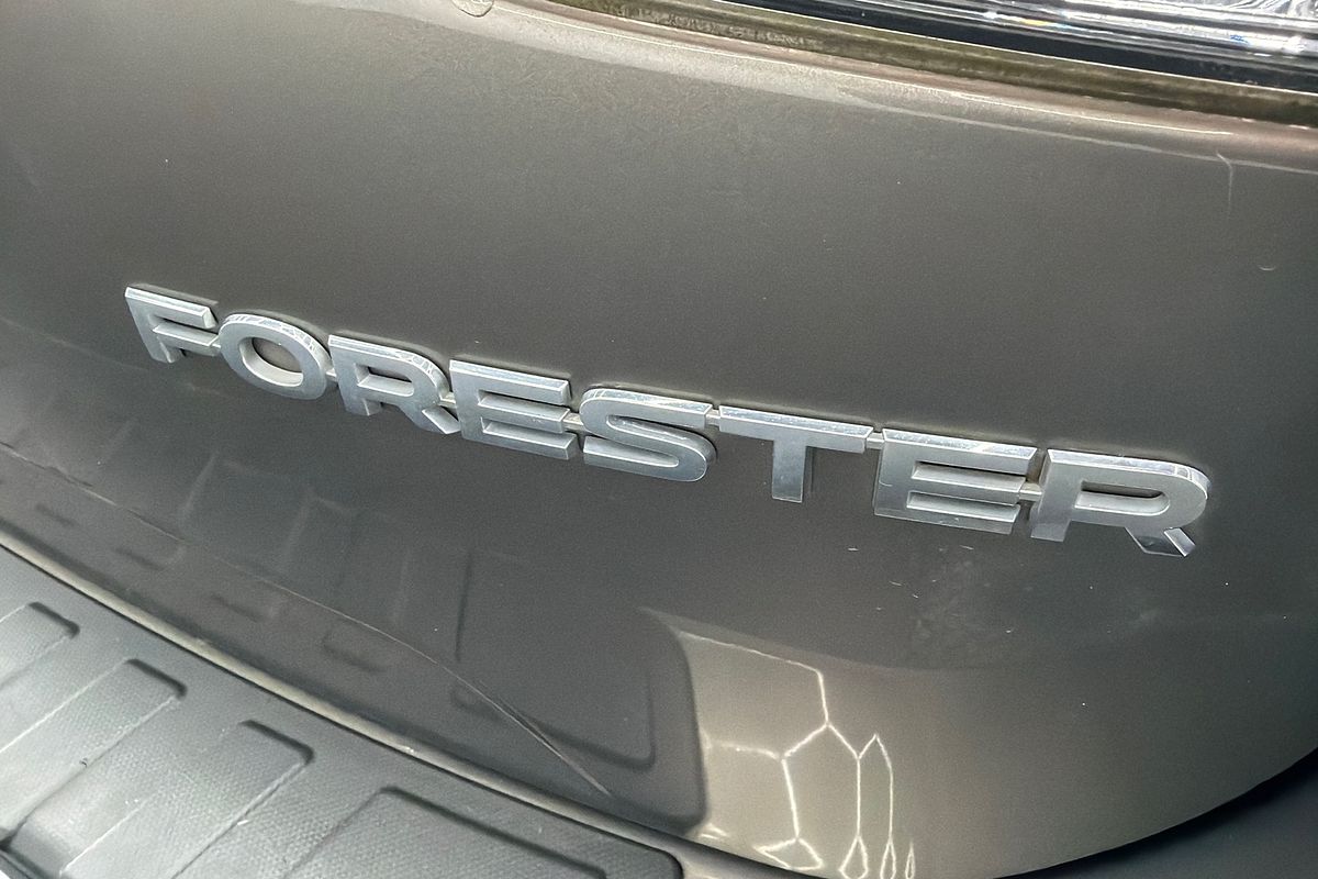 2019 Subaru Forester 2.5i-S S5