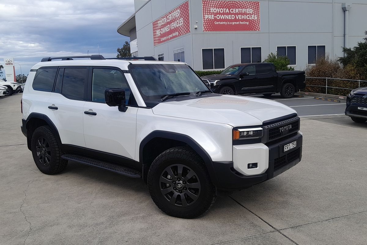 2025 Toyota Landcruiser Prado Altitude GDJ251R