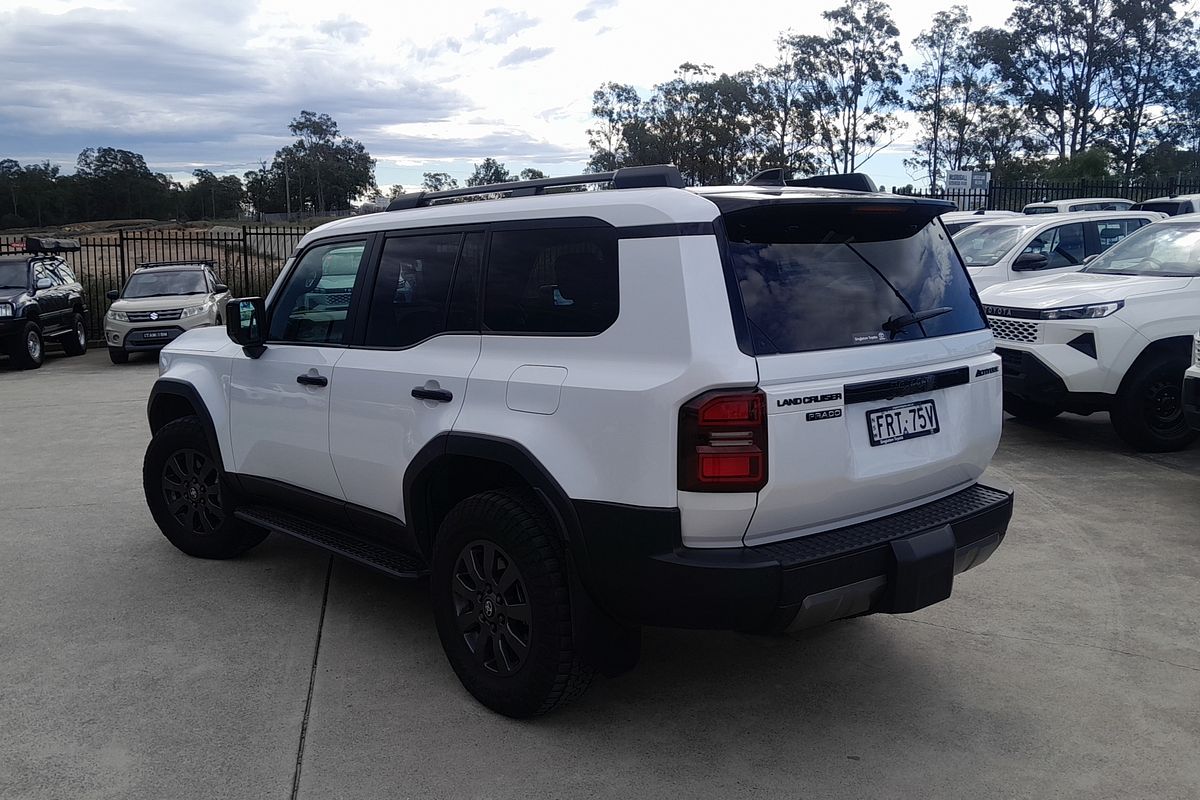 2025 Toyota Landcruiser Prado Altitude GDJ251R