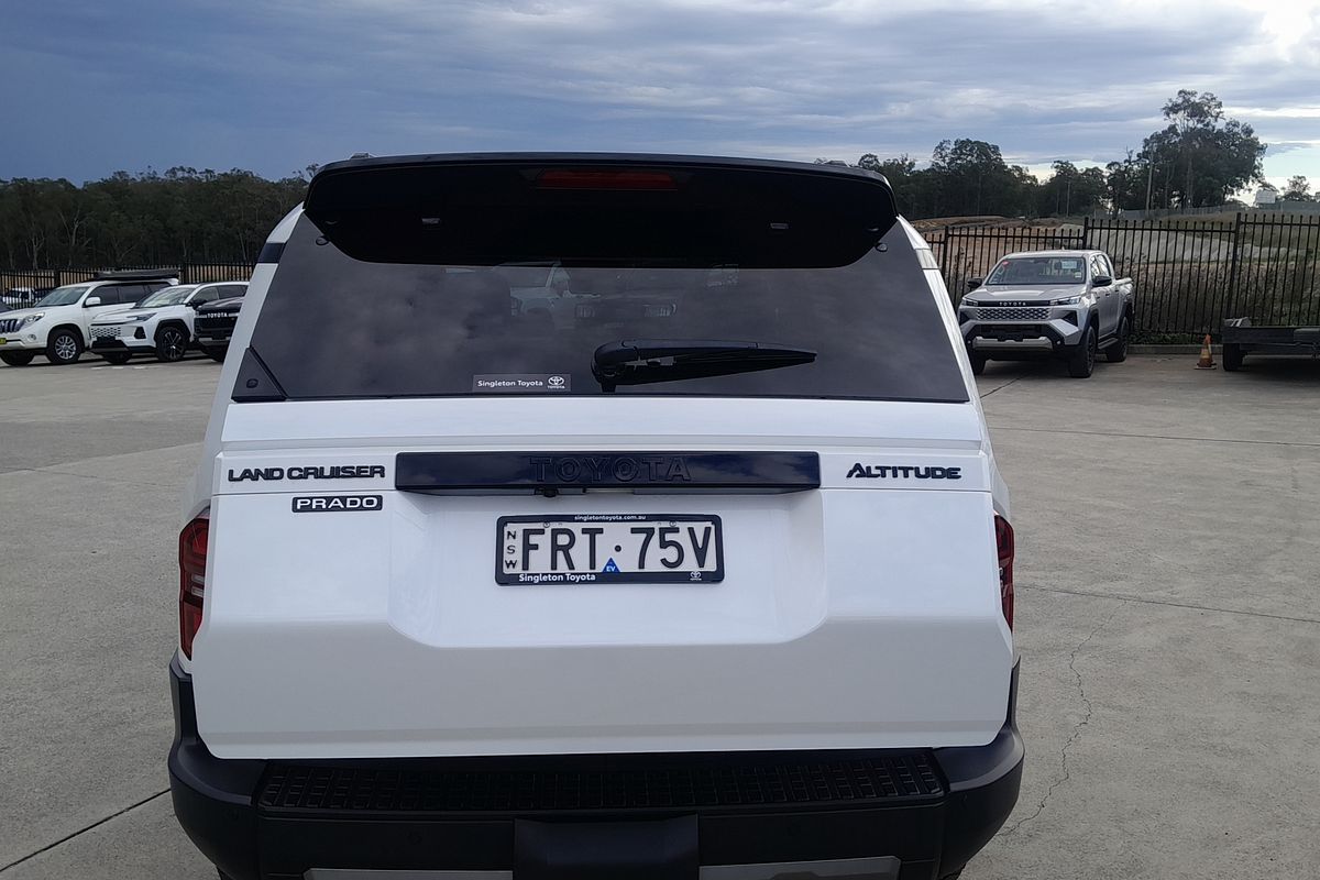 2025 Toyota Landcruiser Prado Altitude GDJ251R