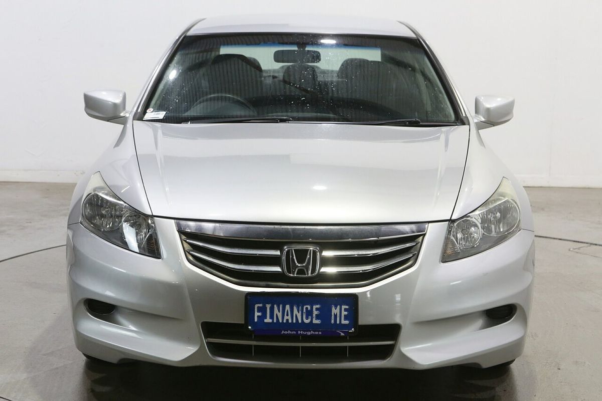 2013 Honda Accord VTi 8th Gen
