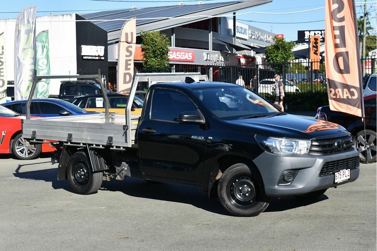 2022 Toyota Hilux Workmate TGN121R 4x2