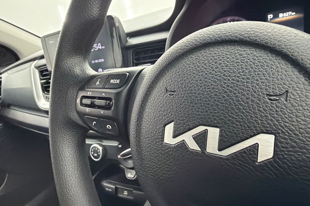 2023 Kia Stonic S YB