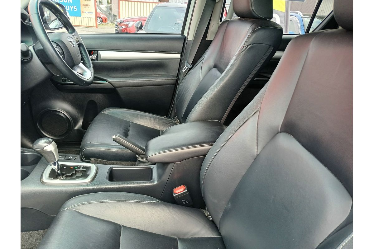 2017 Toyota Hilux SR5 GUN126R 4X4