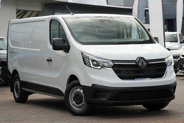 2025 Renault Trafic Pro X82 LWB Low Roof