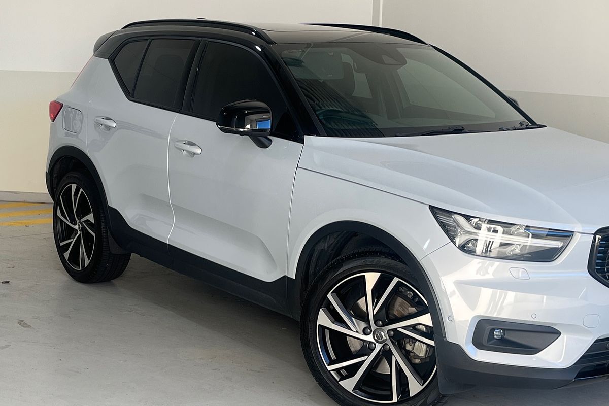 2020 Volvo XC40 Recharge Plug-In Hybrid