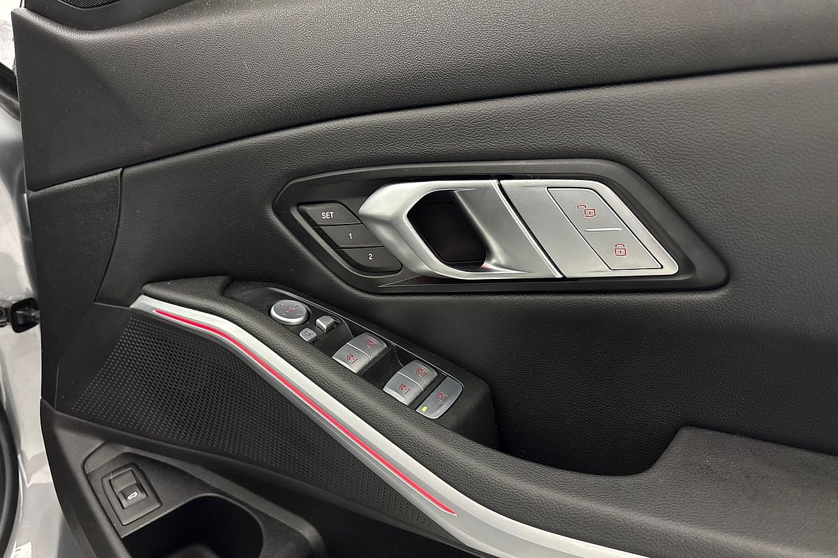 2023 BMW 3 Series 330i M Sport G20 LCI