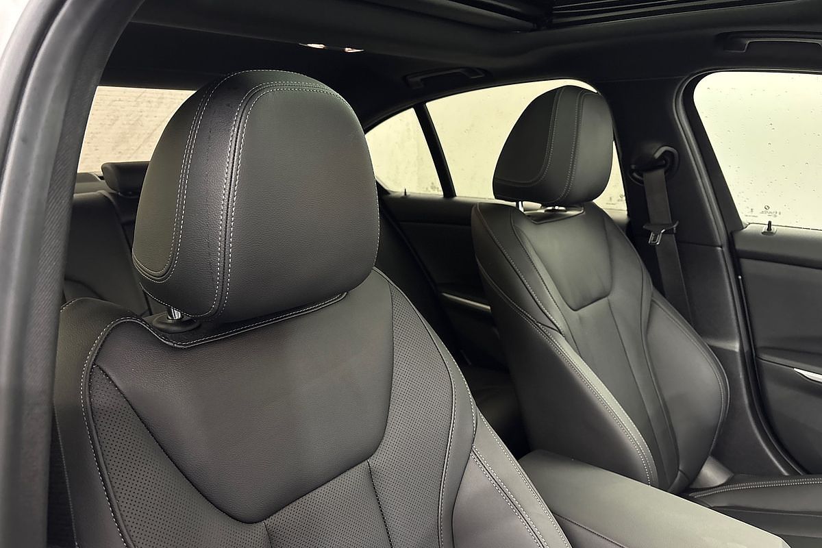 2023 BMW 3 Series 330i M Sport G20 LCI