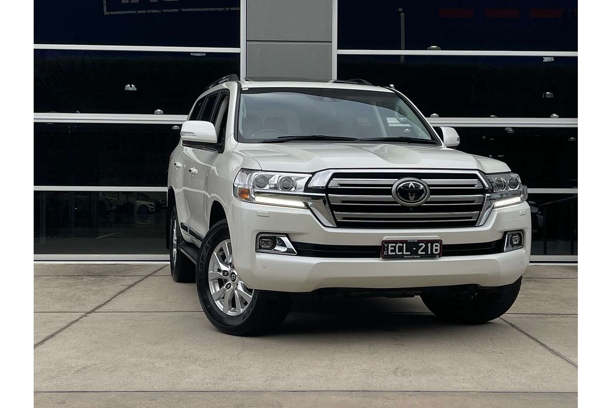 2020 Toyota Landcruiser