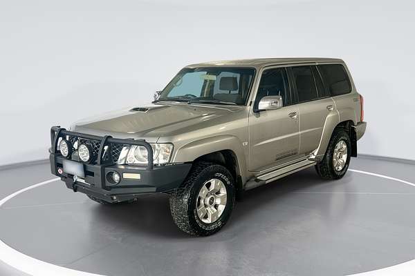 2013 Nissan Patrol ST Y61