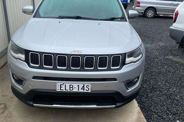 2017 Jeep Compass Limited M6