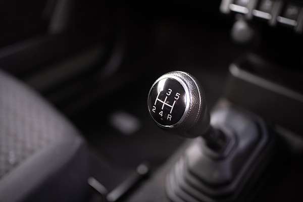 2023 Suzuki Jimny GLX GJ thumb-26