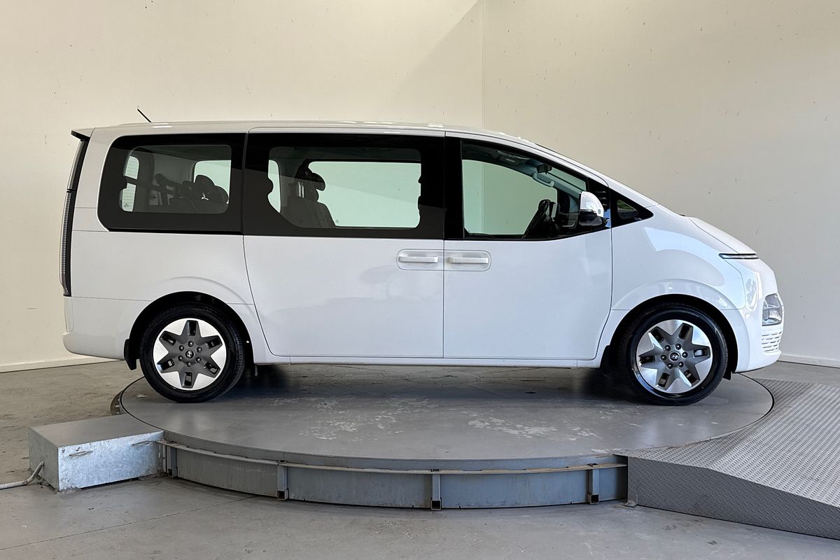 2024 Hyundai STARIA US4.V3