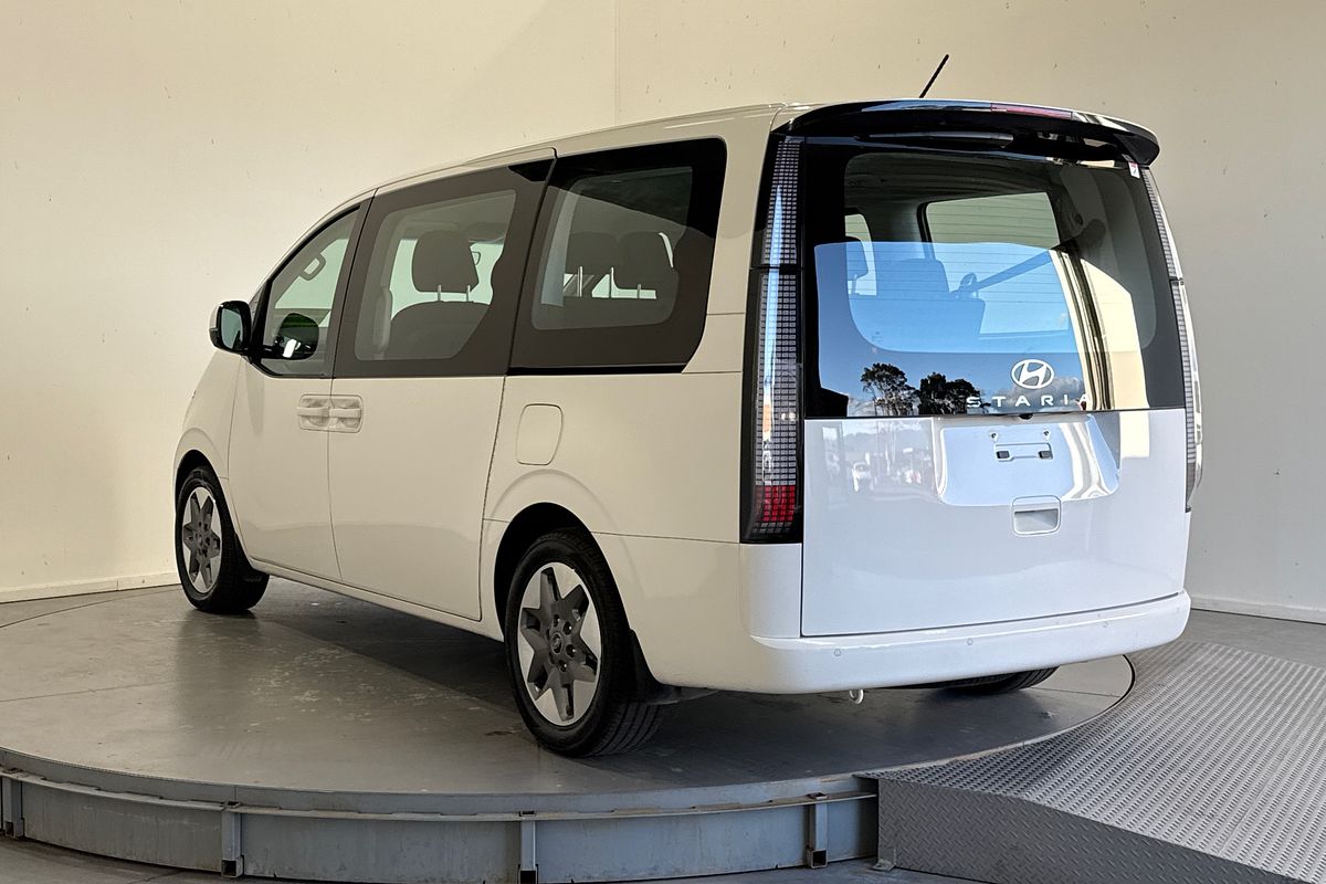 2024 Hyundai STARIA US4.V3
