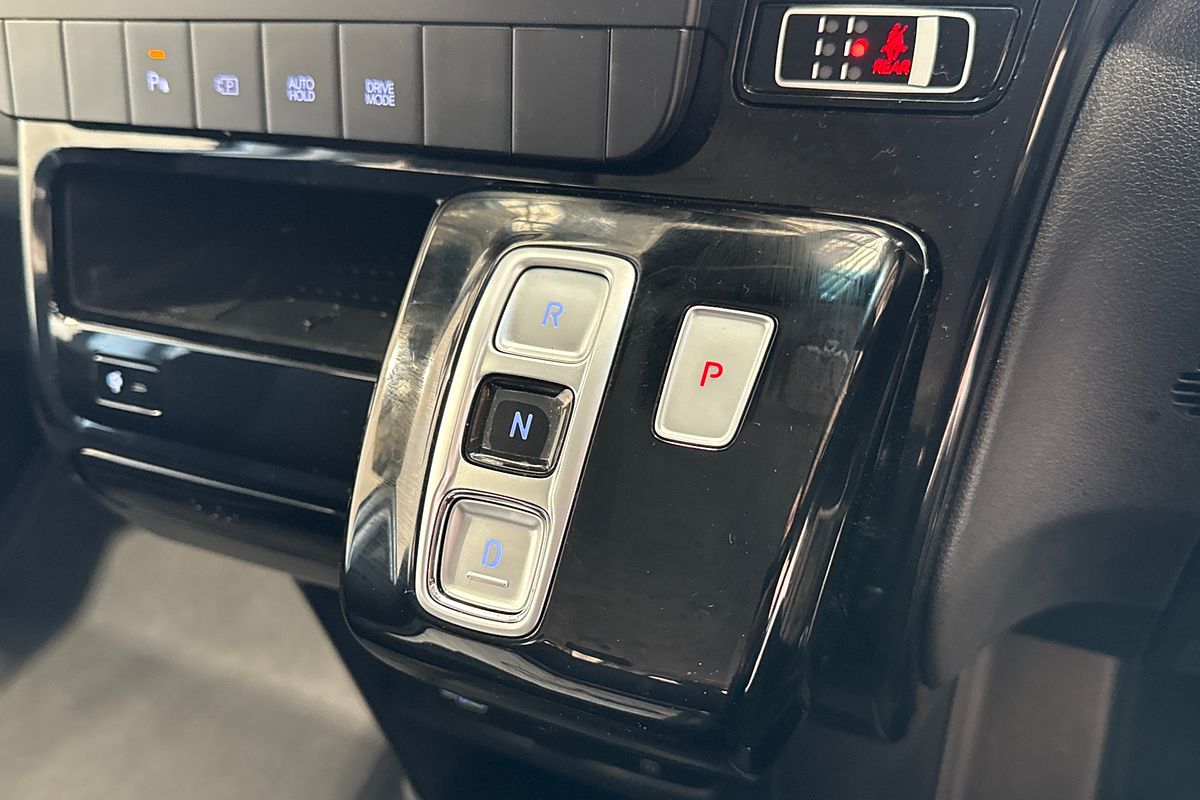 2024 Hyundai STARIA US4.V3