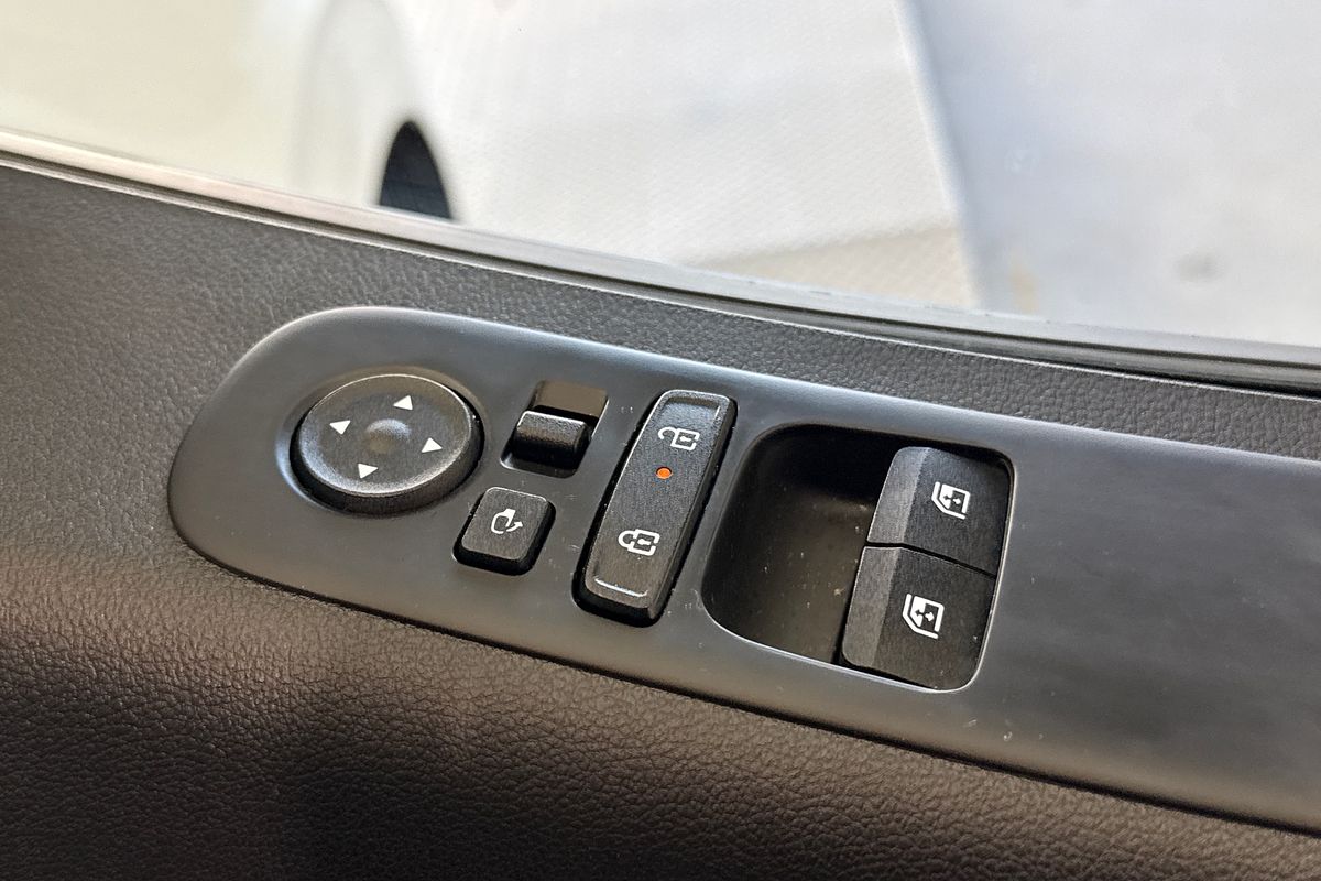 2024 Hyundai STARIA US4.V3