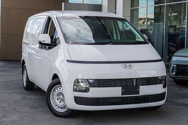 2026 Hyundai STARIA LOAD US4.V3