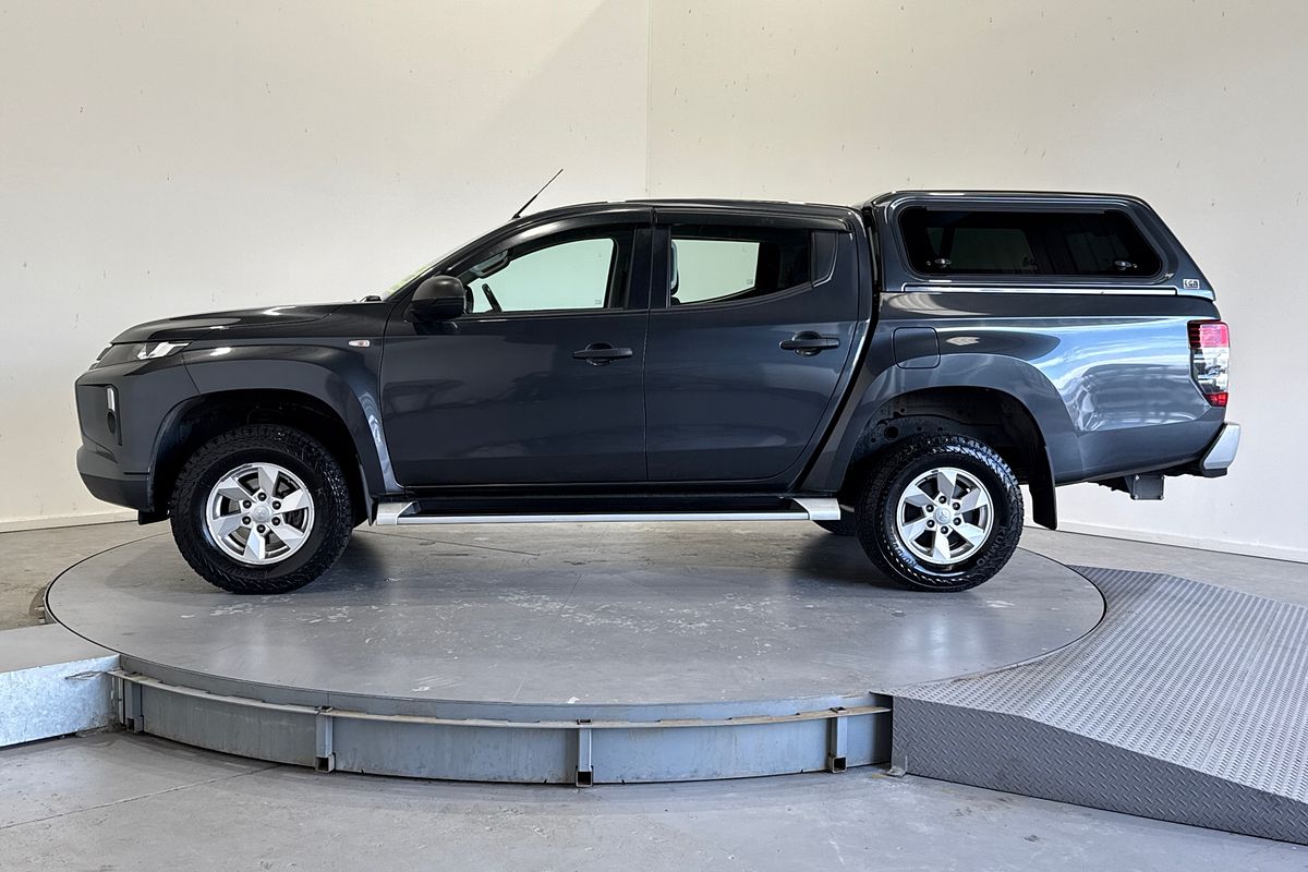 2021 Mitsubishi Triton GLX+ MR 4X4