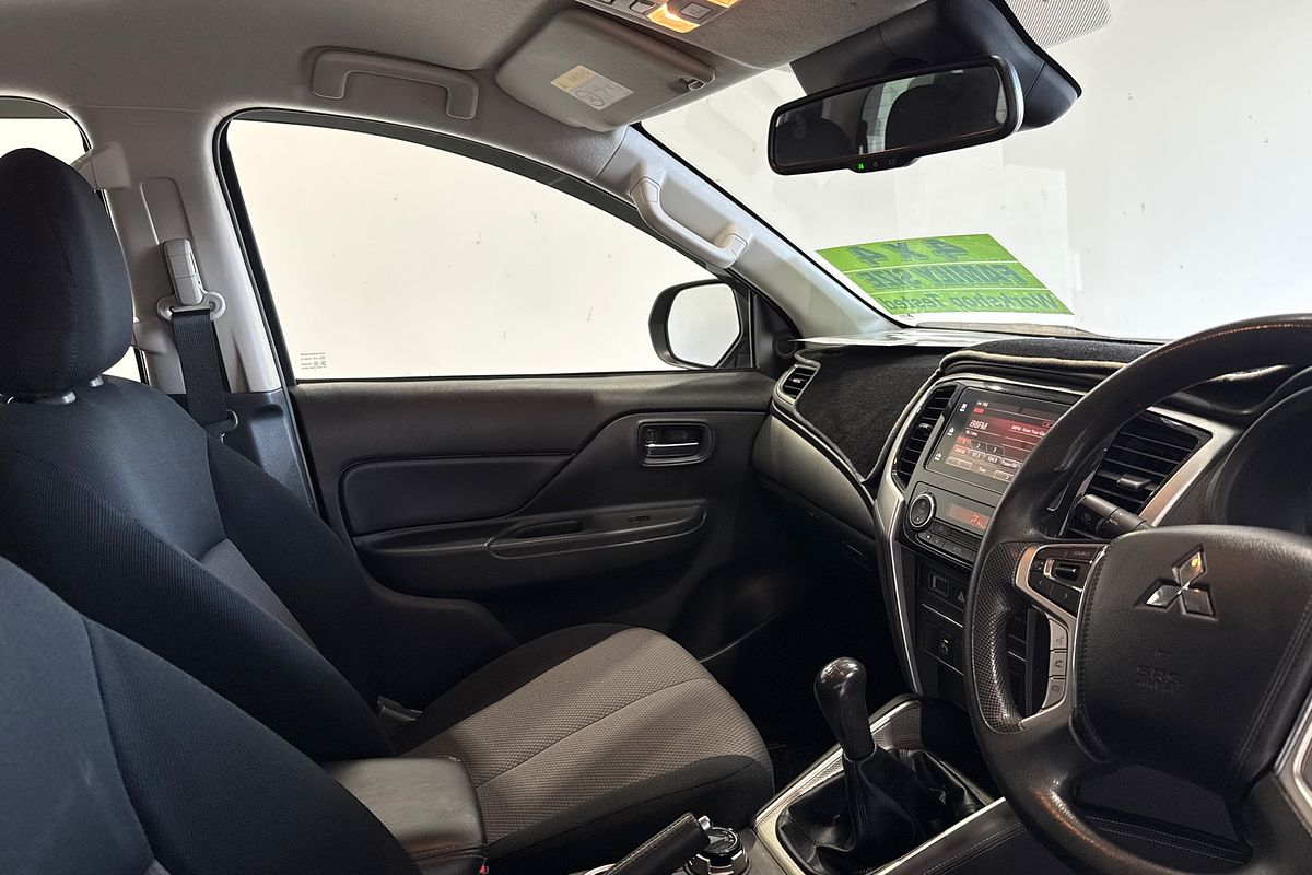 2021 Mitsubishi Triton GLX+ MR 4X4