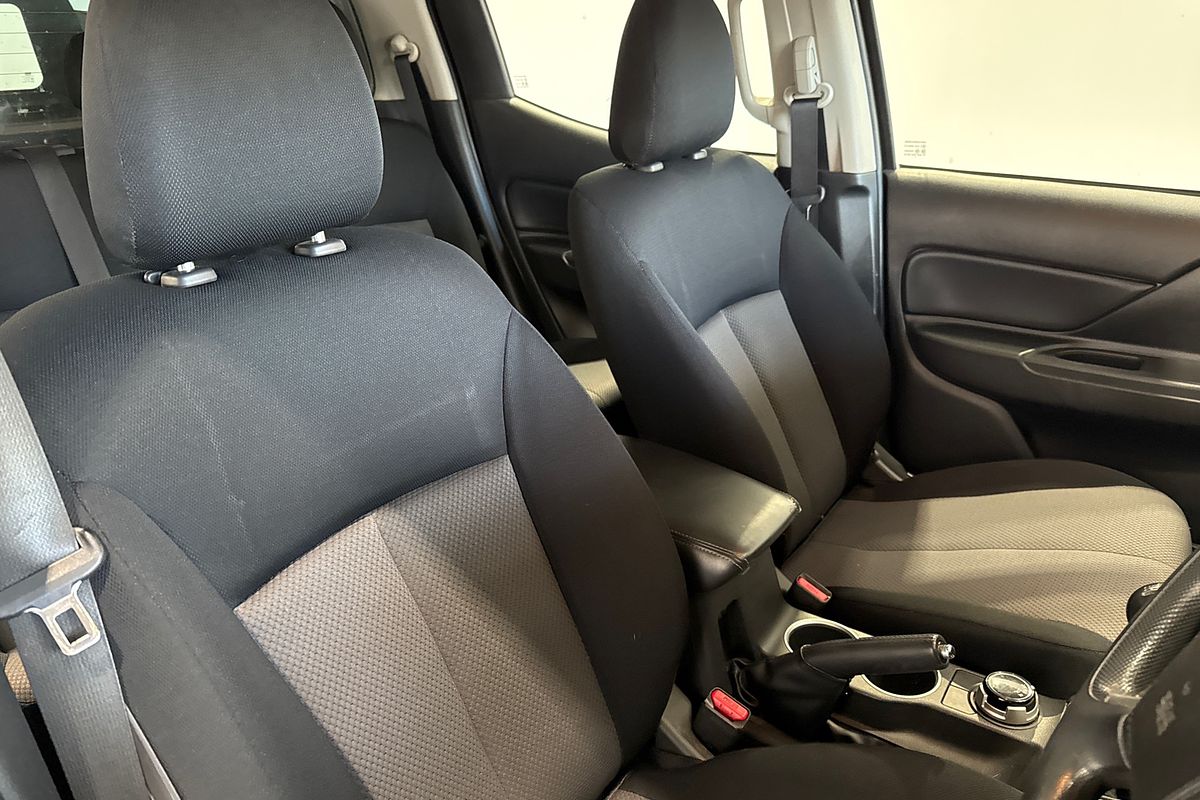 2021 Mitsubishi Triton GLX+ MR 4X4