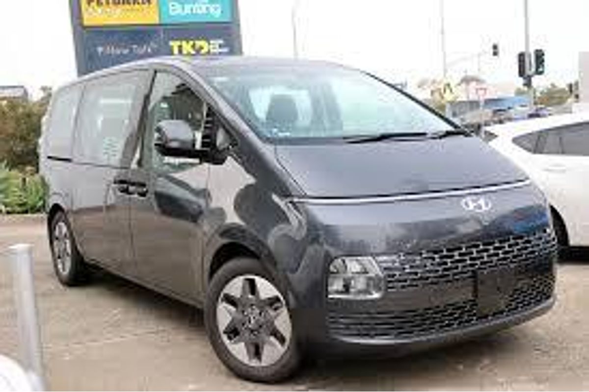 2026 Hyundai STARIA US4.V4