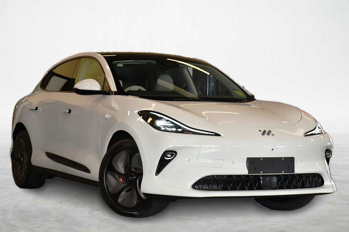 2026 MG IM6