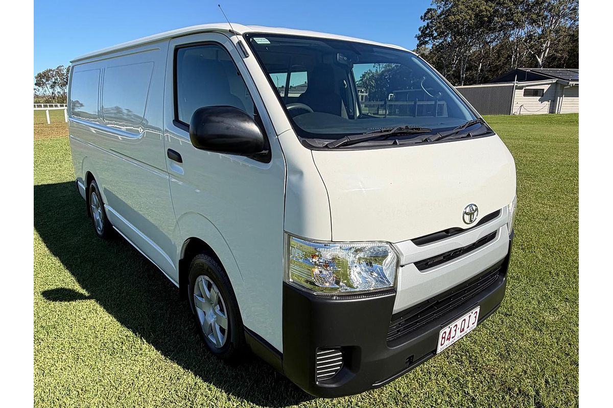 2016 Toyota Hiace KDH201R LWB