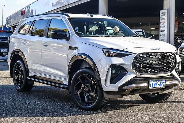 2025 Isuzu MU-X X-TERRAIN