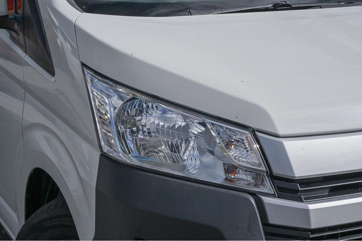 2019 Toyota Hiace GDH300R LWB