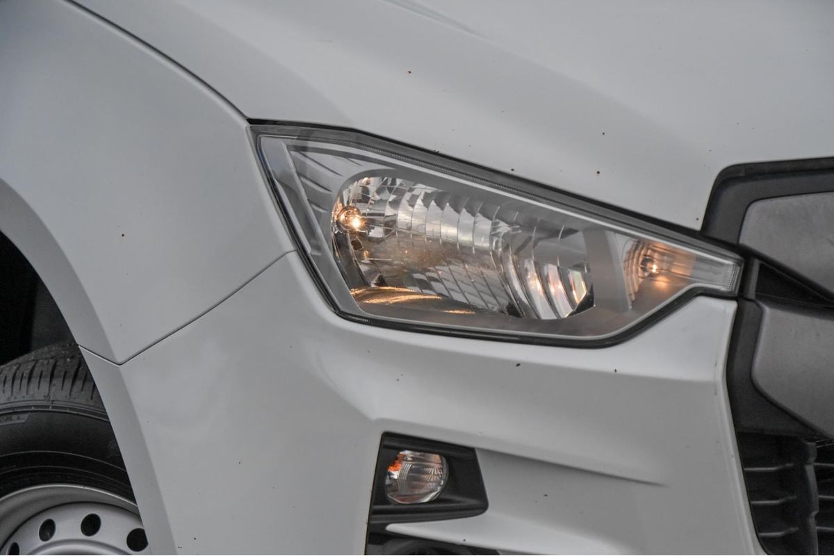 2022 Isuzu D-MAX SX 4X4