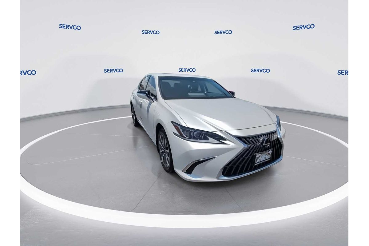 2023 Lexus ES