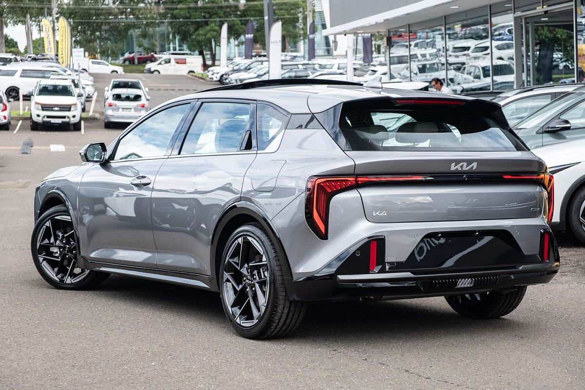 2026 Kia K4 GT-Line CL4m