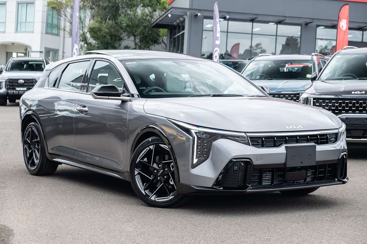 2026 Kia K4 GT-Line CL4m