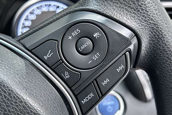 2023 Toyota Camry Ascent AXVH70R thumb-17