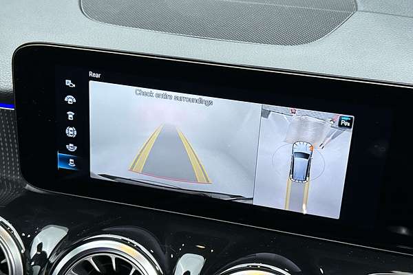 2020 Mercedes-Benz GLB-Class GLB200 X247 thumb-16