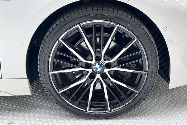 2020 BMW 1 Series 118i M Sport F40 thumb-9