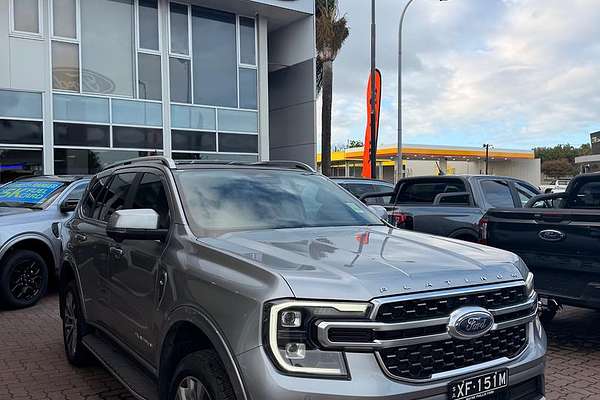 2025 Ford Everest Platinum 3.0L thumb-0