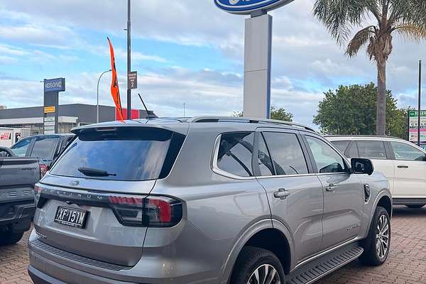 2025 Ford Everest Platinum 3.0L thumb-4