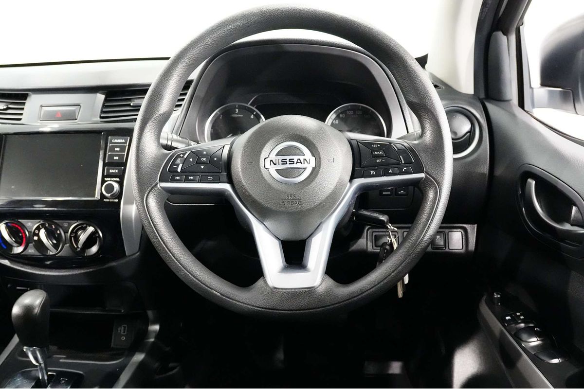2022 Nissan Navara SL D23 Rear Wheel Drive