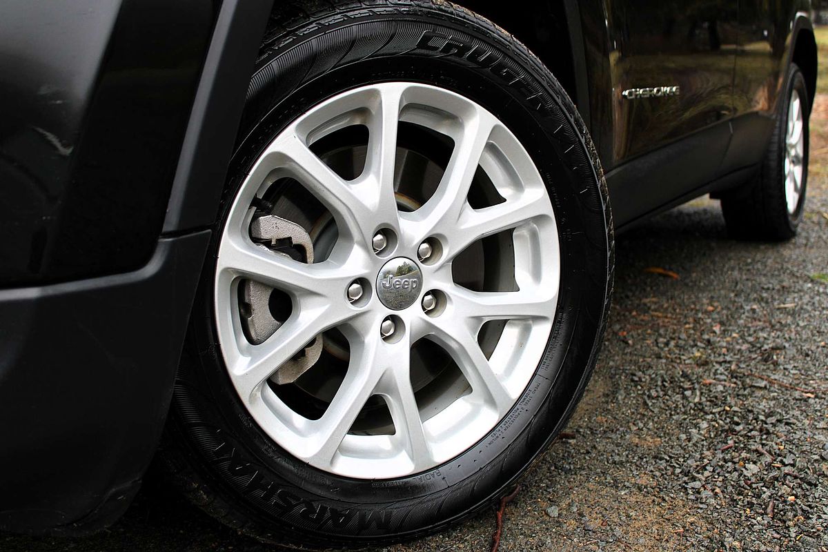2015 Jeep Cherokee Sport KL