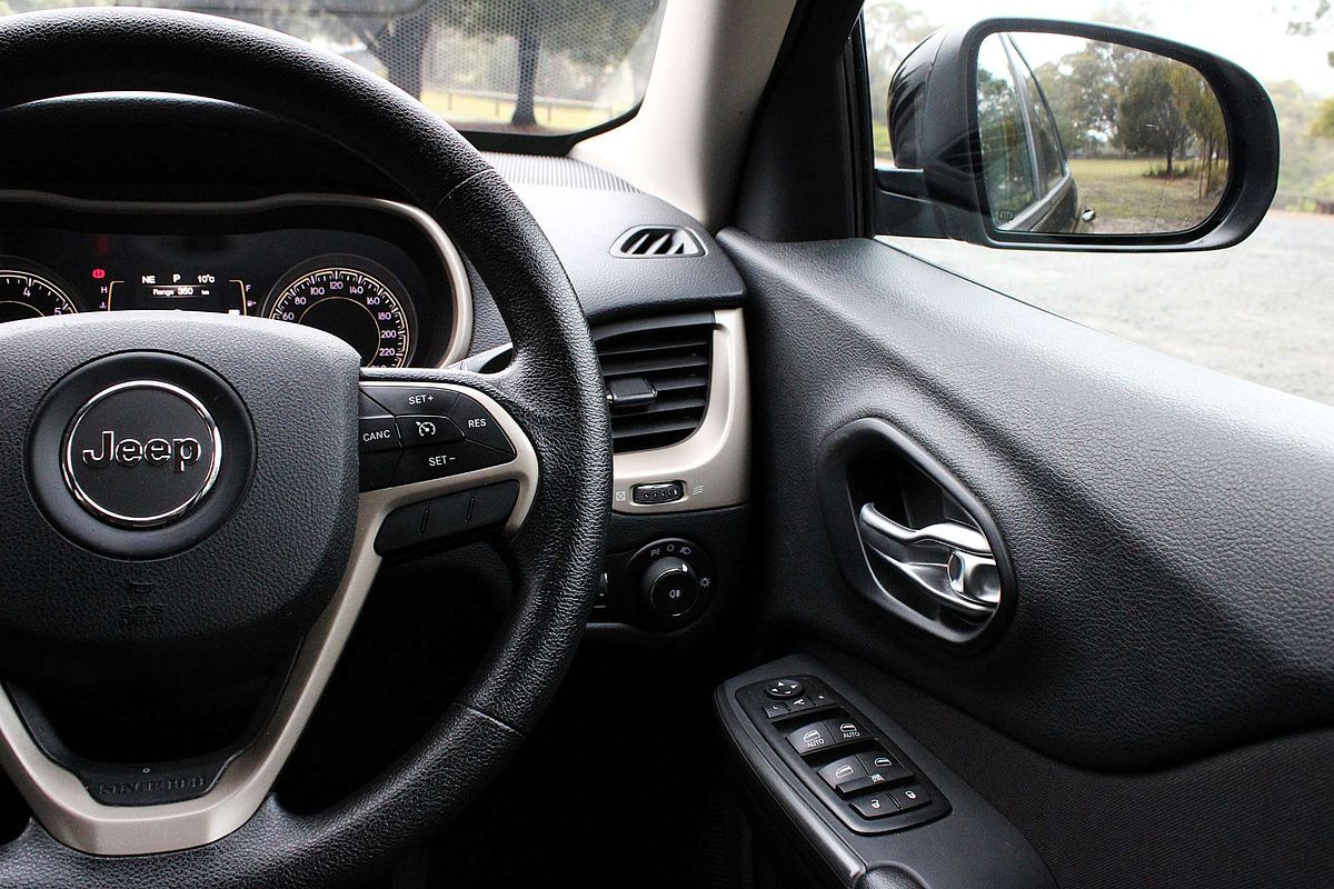 2015 Jeep Cherokee Sport KL