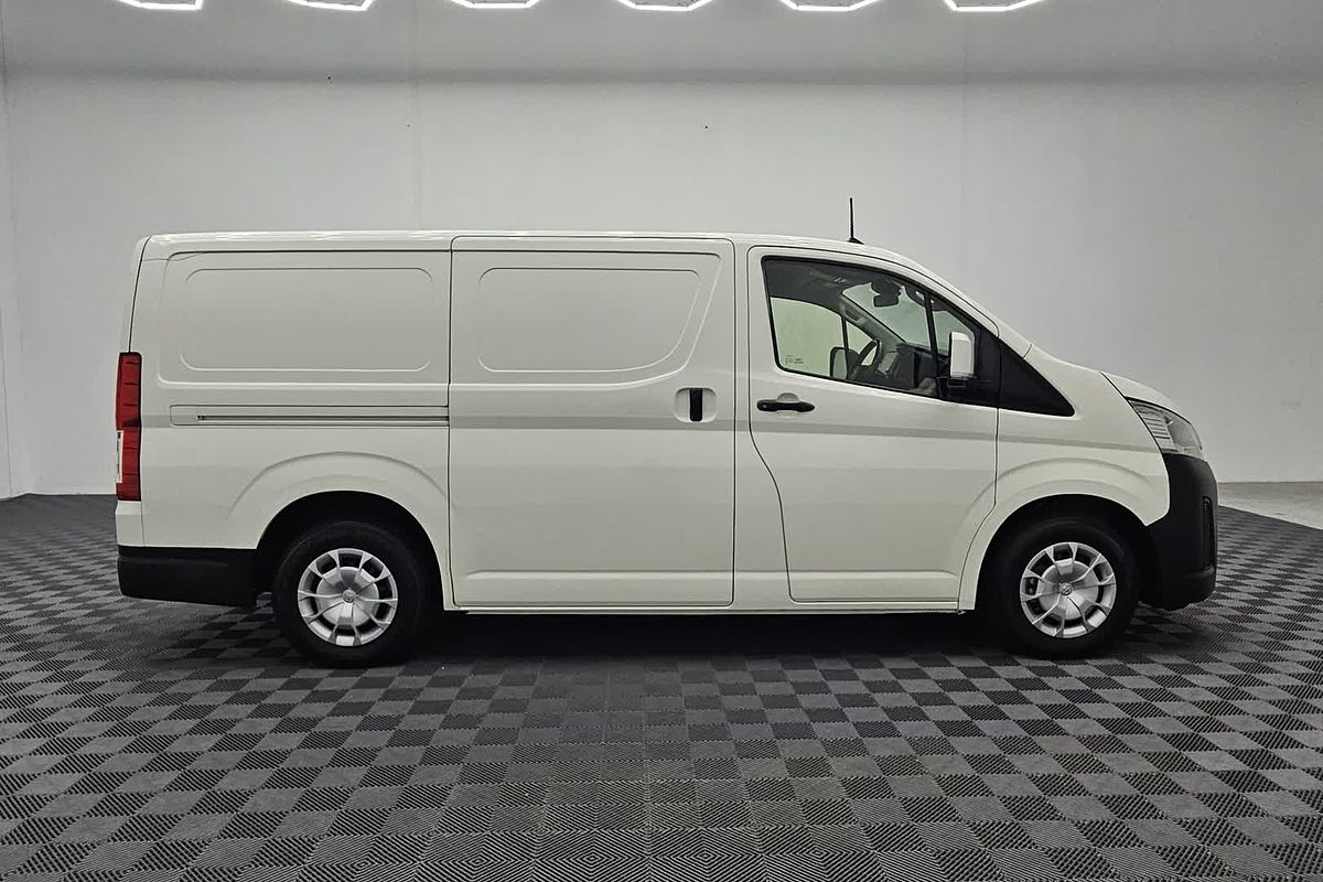 2020 Toyota Hiace GDH300R LWB