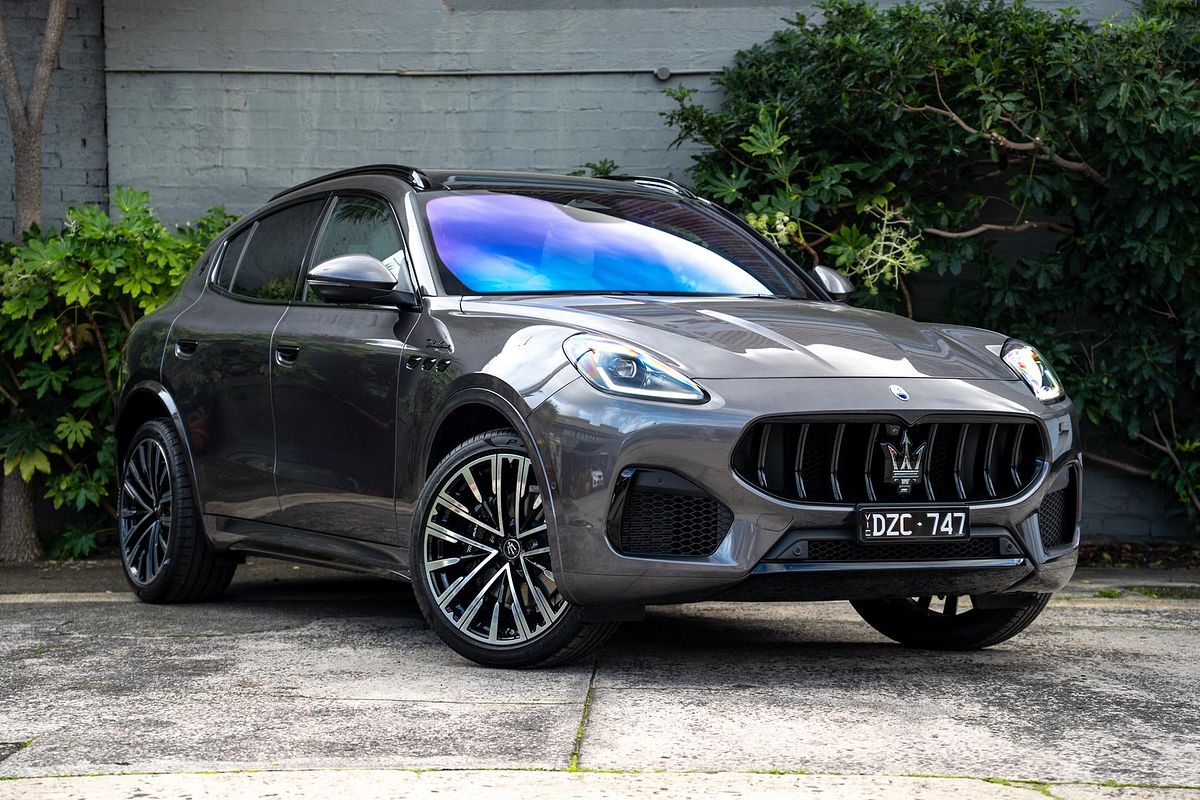 2025 Maserati Grecale Modena M182