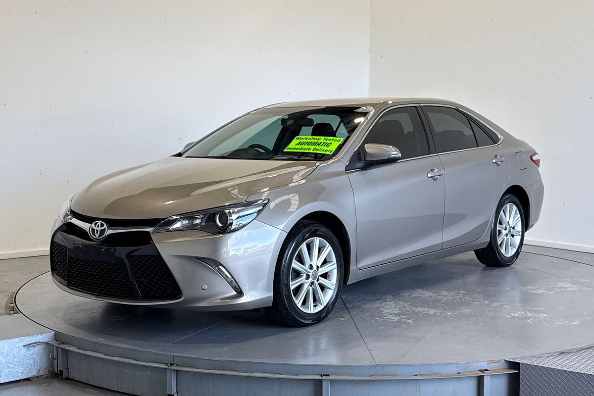 2017 Toyota Camry Atara S ASV50R